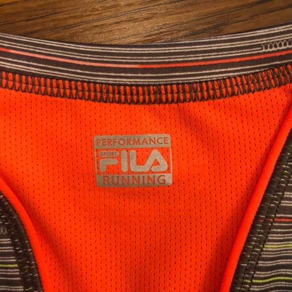 Fila sport running shirt. Size XS - Picture 4 of 5